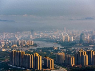 河源高铁车站周边开发建设严格进行管理严肃查处违法违规批地用地行为